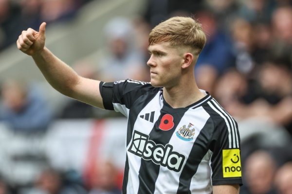 罗马诺：曼联对刘易斯·霍尔兴趣浓厚，但纽卡资金充裕不打算放人